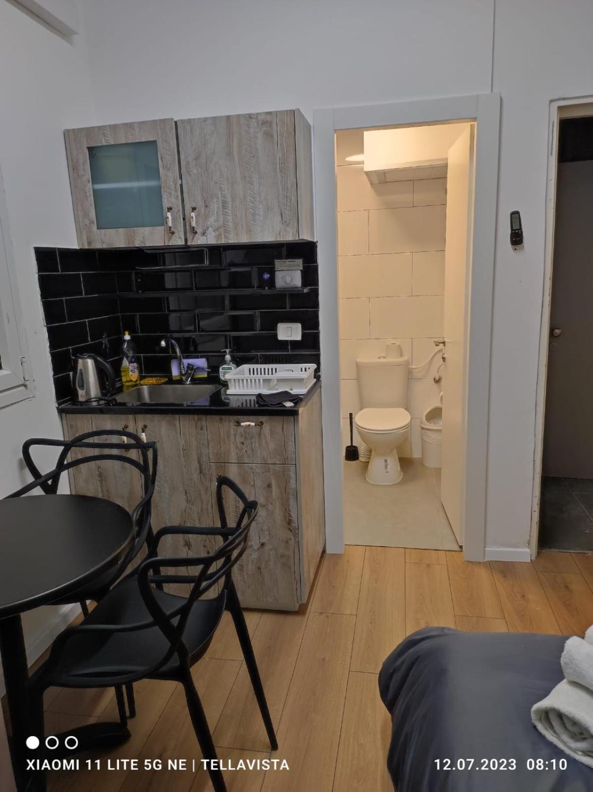 Nahal Oz 33 Aparthotel Bat Yam Exterior photo